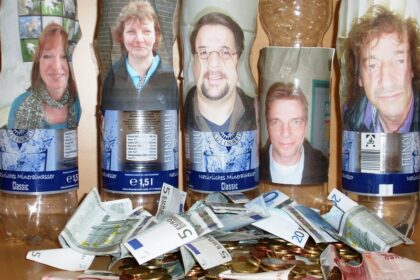 Leere Flaschen-Volle Taschen